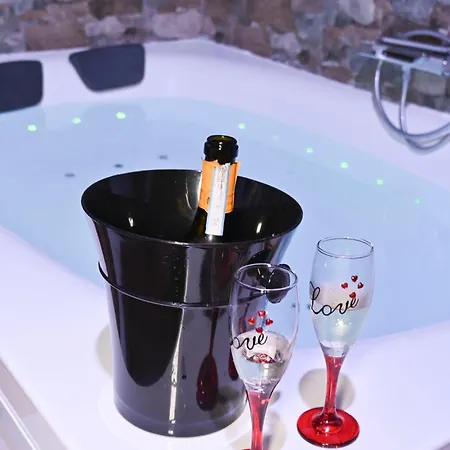 Le 10&10 Idromassaggio In Vt Holiday home Nepi