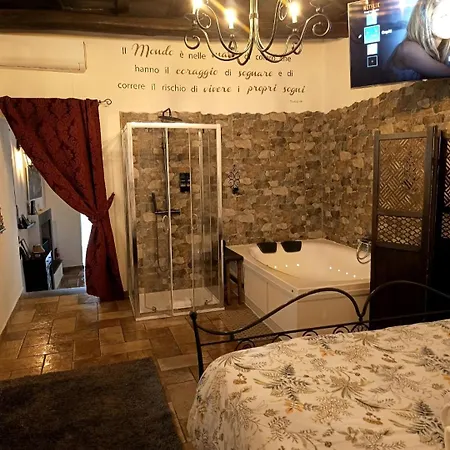 Le 10&10 Idromassaggio In Vt * Nepi